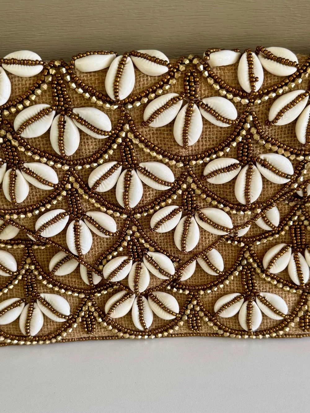 Beautiful bag White Shell & Gold Beaded